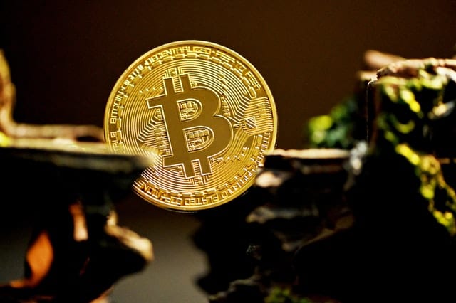 Bitcoin je nejobchodovanější kryptoměna